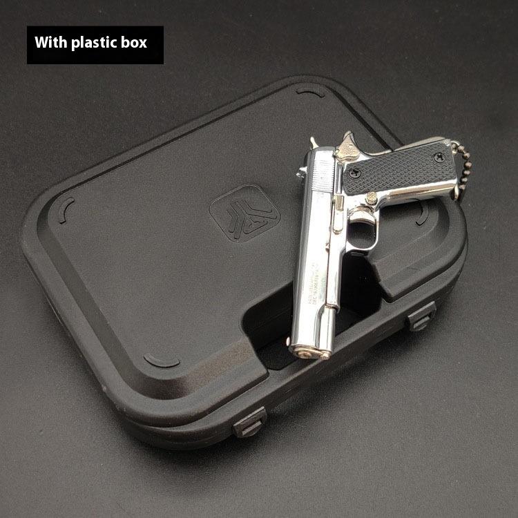 Scale Mini Colt M1911 Pistol Keychain M1911  Pistol Keychain, Hanging Decor