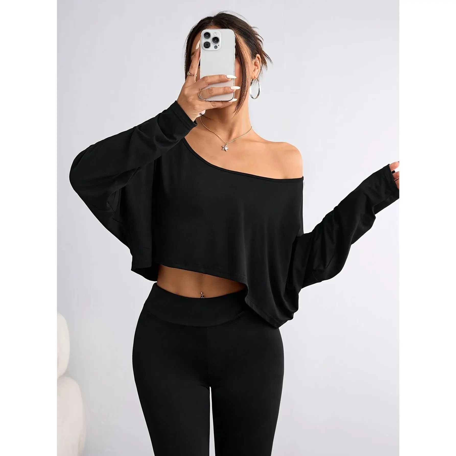 Women's Casual Off the Shoulder Top, Sporty Chic Batwing Sleeve Pullover in a Solid Color Mid-Stretch Knit Fabric, All Seasons, Off Shoulder, Elastane, Polyester Blend