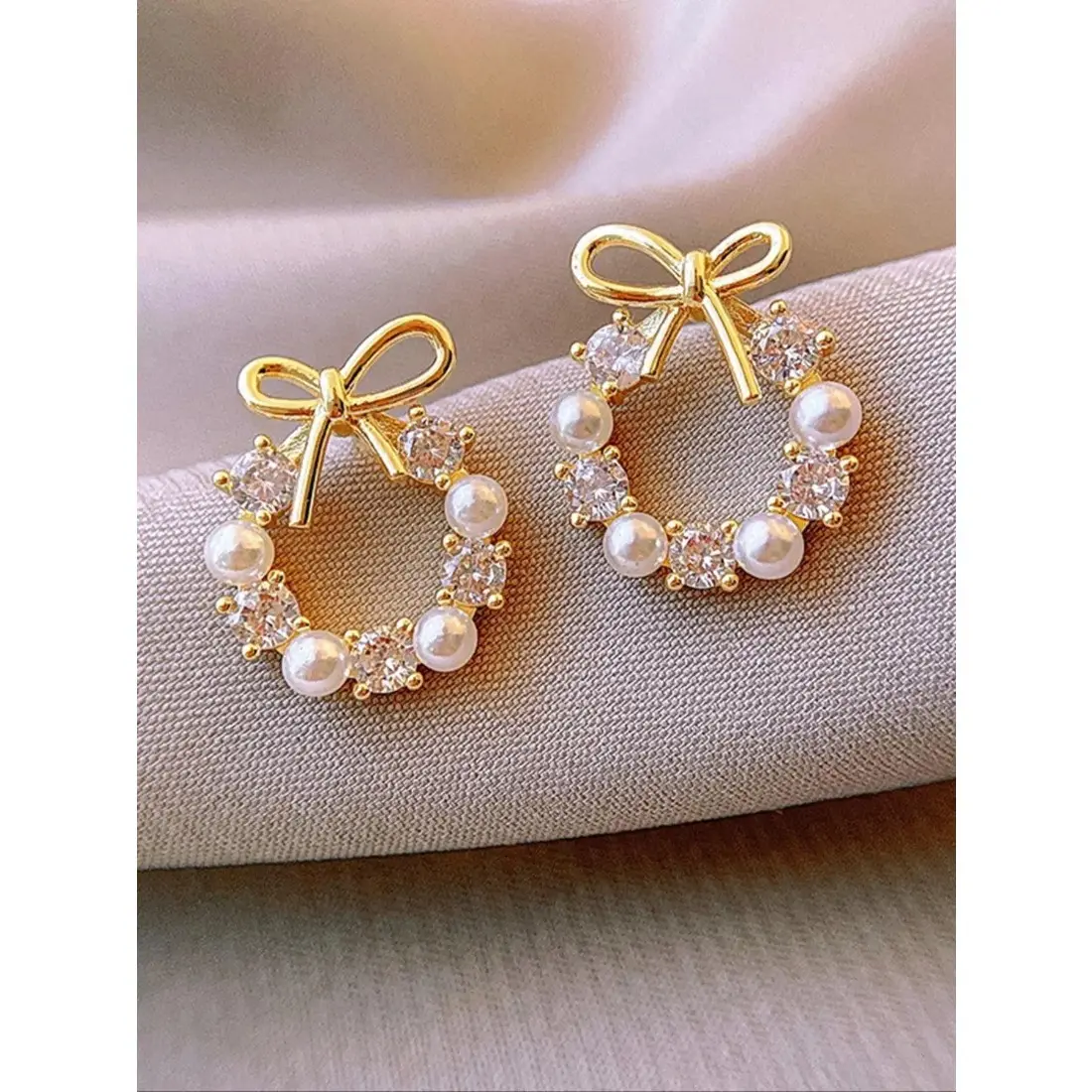 Faux Pearl & Rhinestone Decorated Bow Design Stud Earrings (1 Pair), High Quality Earrings, Elegant Cute Jewelry for Party, Daily Clothing Decor for Girl, Trendy All-match & Exquisite Jewelry for Birthday Gift, Zircon Stud Earrings