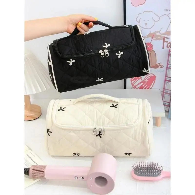 Chic Quilted Cosmetic & Beauty Travel Bag for Women, Large-Capacity Puffer Style for Vacation & Gym, Cosmetic Travel Bags, Travel Beauty Bag