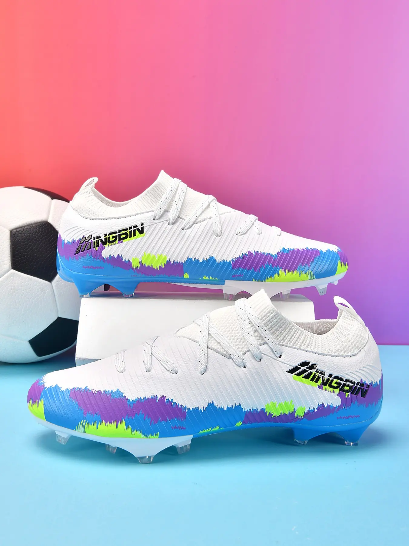 Unisex Adult Soccer Shoes Low Top Campus Style Outdoor Team Competition Professional Sports Shoes Anti-Slip Wear-Resistant Ag Fg Grass Soccer Boots