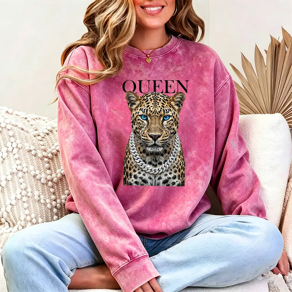 Queen Leopard Washed Crew Neck Sweatshirt