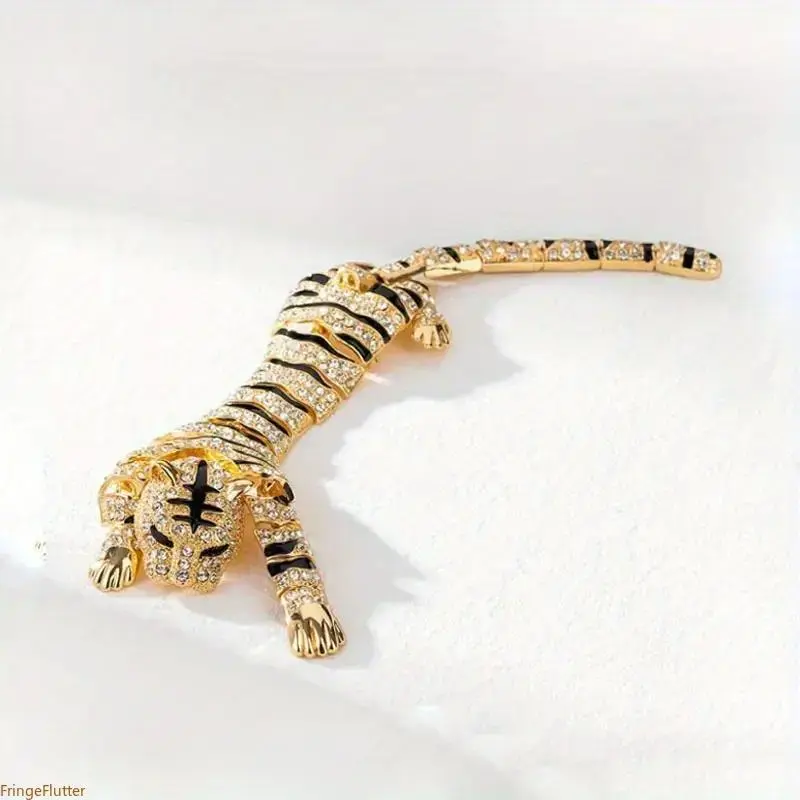 Vintage Gold Tiger Shape Brooch - Luxurious Zinc Alloy Rhinestone Animal Form Pin, Stylish Suit Shawl Decor, Perfect Holiday Gift Costume Jewelry Accessory