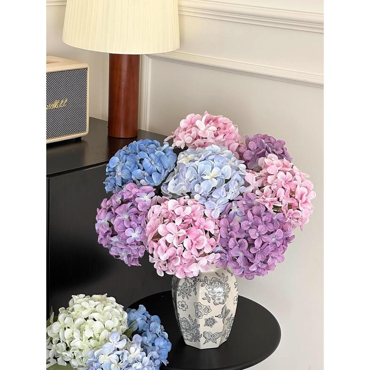 Luxury hydrangea faux for dining table and living room decorations, wedding artificial decorative floral arrangements, silk flowers, dried flowers filler