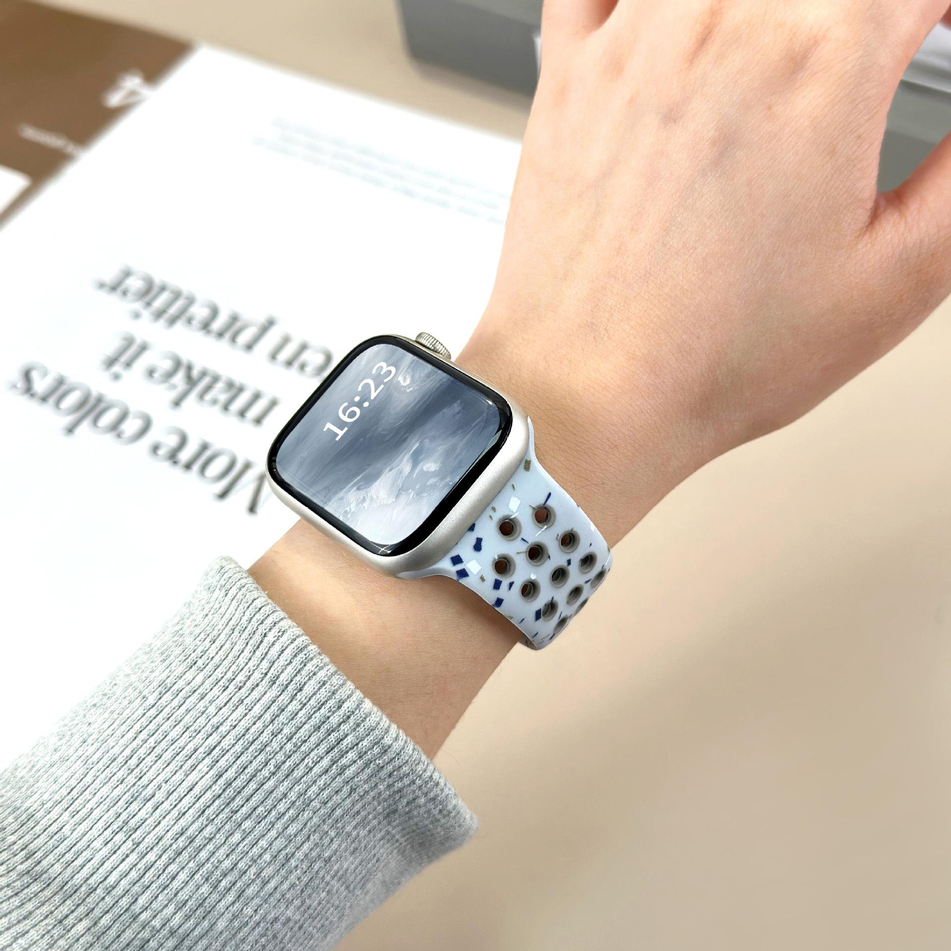 Colorful Dual-Color Silicone Watch Band, Dot Pattern Soft Waterproof Sport Replacement Strap for Smart Watch, Skin-Friendly Breathable Silicone Wristband for Men Women