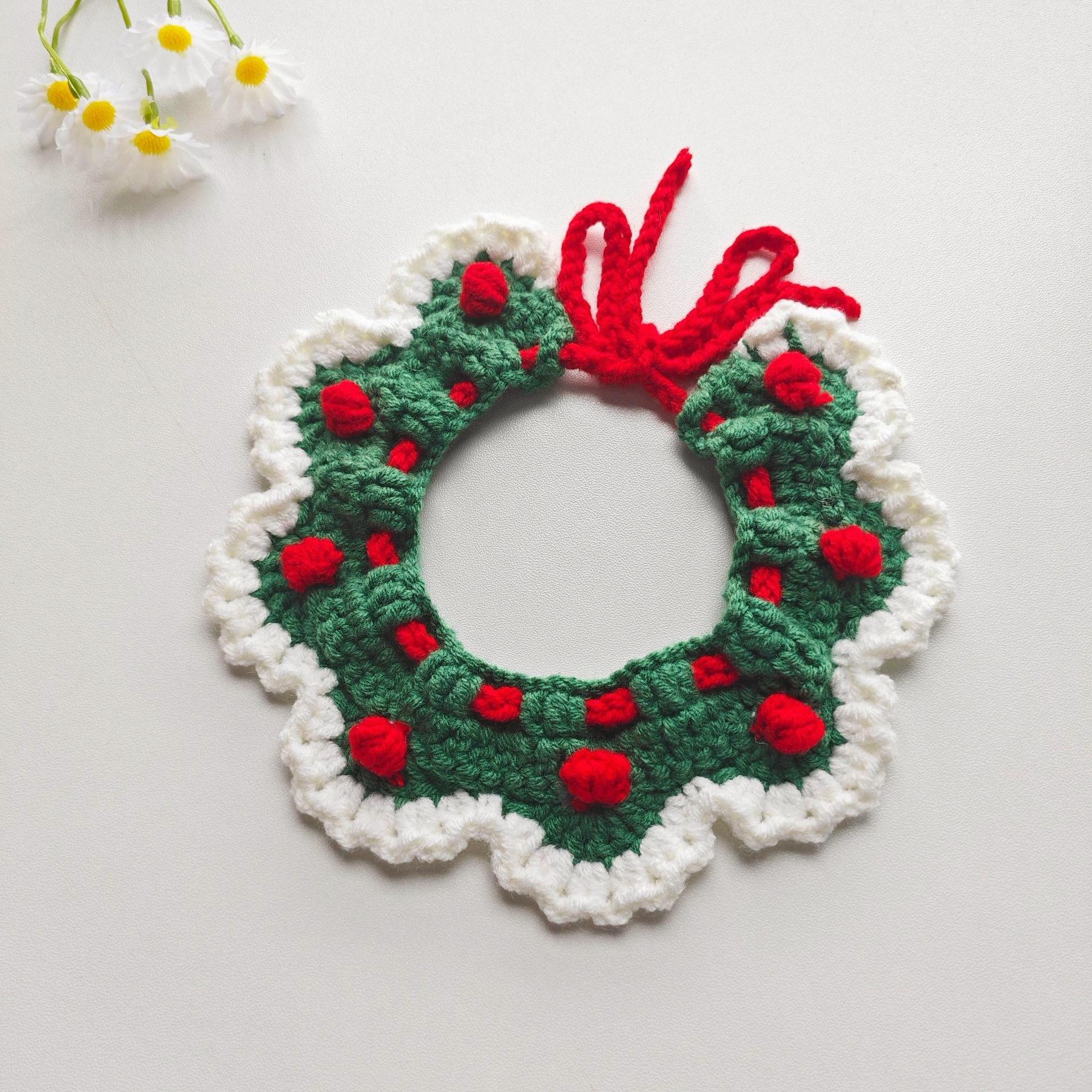 Cat and dog neck scarves, pet Christmas accessories, knitted collars, cute British Shorthair and Teddy designs, cross-border wholesale
