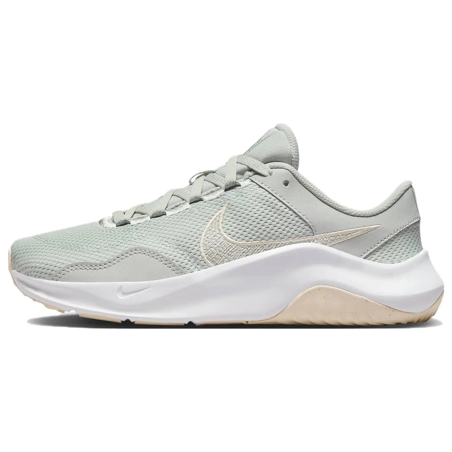 Nike Legend Essential 3 Versatile Non-Slip Low-Top Training Shoes DM1119-007