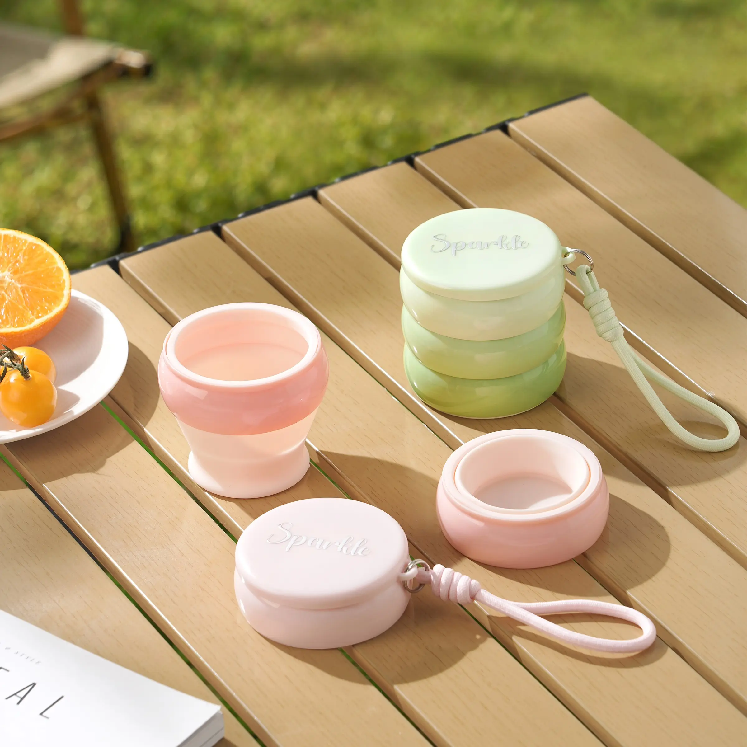 Portable Silicone Folding Cup for Camping, Travel, Business Trips, Food-Grade Material, Heat Resistant, Eco-Friendly, Colors