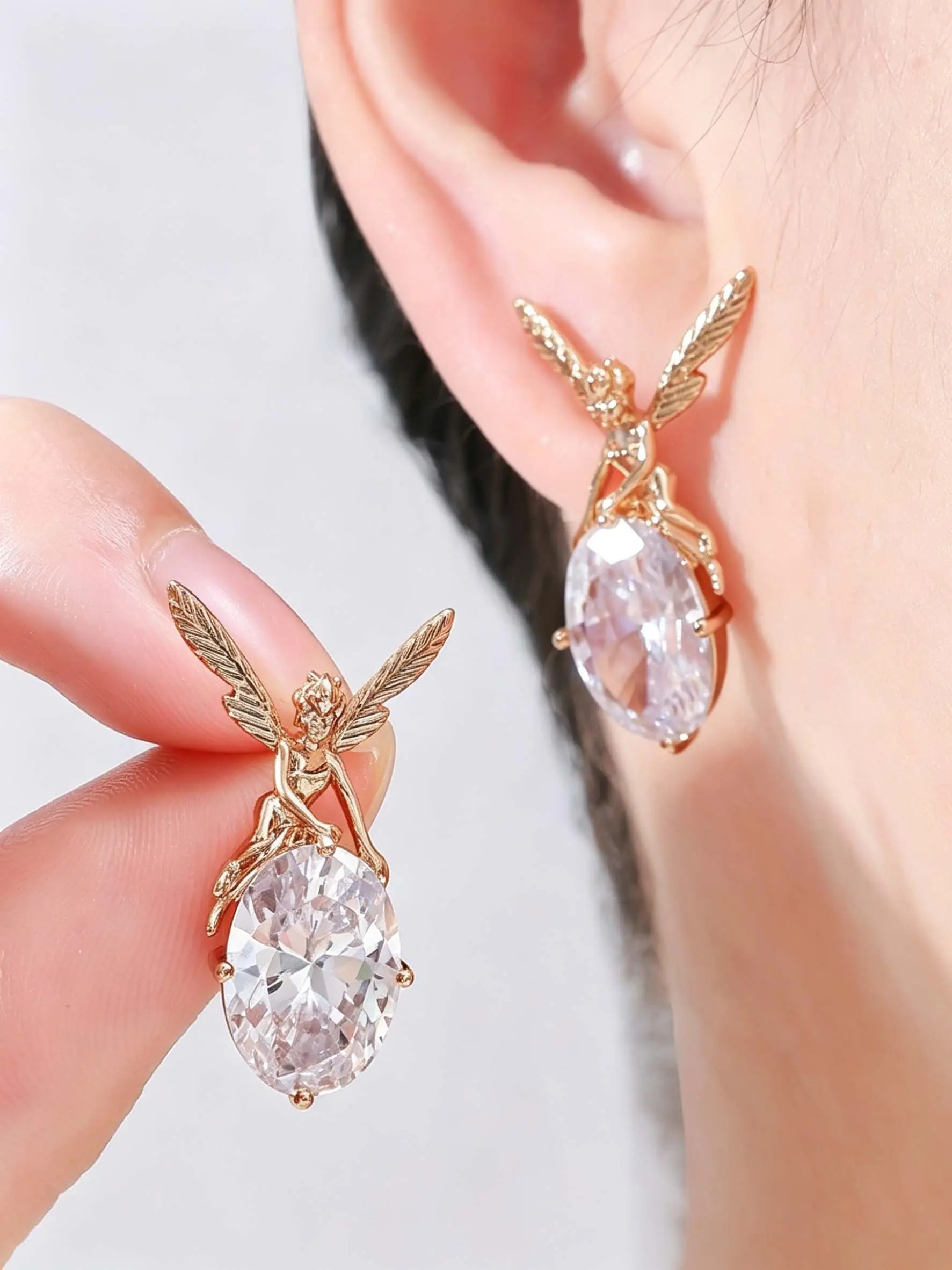 1 Pair Romantic Fairy Teardrop Stud Earrings For Women Luxury Sparkly Exquisite Earrings Fairycore Aesthetic Unique Design Jewelry Daily Wear Date Party Versatile Gift For Best Friend Girlfriend with Gift Box