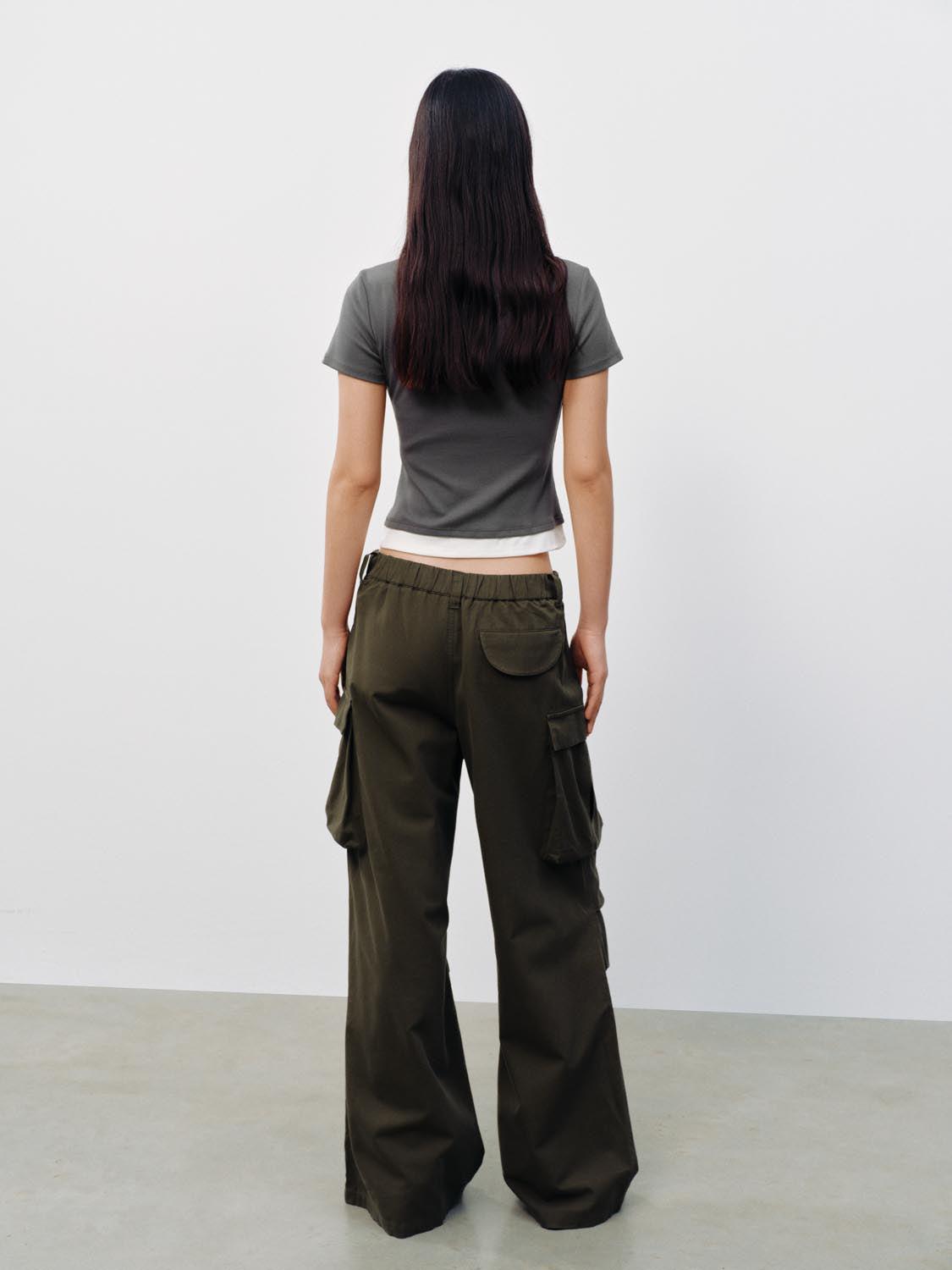 URBAN REVIVO 2026 Summer Women's Casual Color Block Henley Neck Fake Two-Piece Slim Fit T-Shirt UYY460131