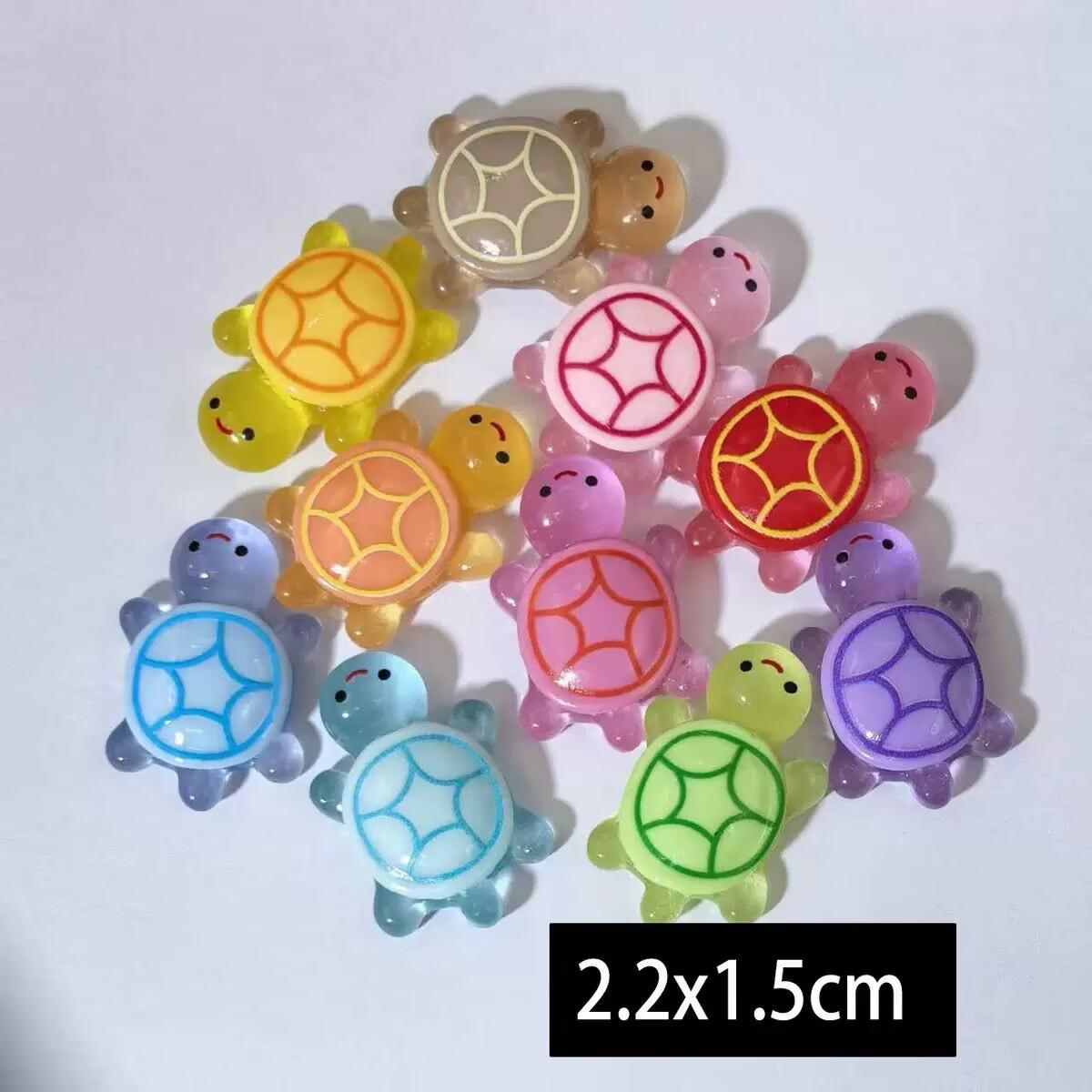 30Pcs Luminous 3D Turtle Figurines, Glow in the Dark Colorful Translucent Plastic Ornaments for DIY Crafts, Party Favors, Beach & Holiday Decor, Cute Gifts for Kids