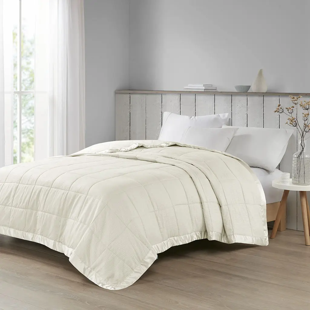 ARCH Oversized Down Alternative Blanket with Satin Trim, Ivory King Size, Soft Lightweight Hypoallergenic Microfiber Bed Blanket for Bedroom Living Room Couch Sofa, Cozy Warm Plush Throw Blanket for All Seasons, 1 Pack, Home Furniture and Household