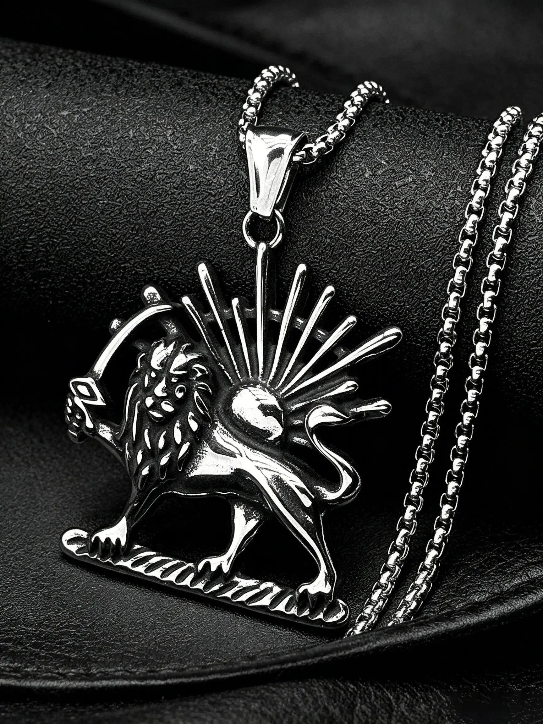 Iran Islamic Lion of Persia Shamshir Pendant Necklace Stainless Steel Silver Color Arabic Iranian Shir o Khorshid Chain Jewelry