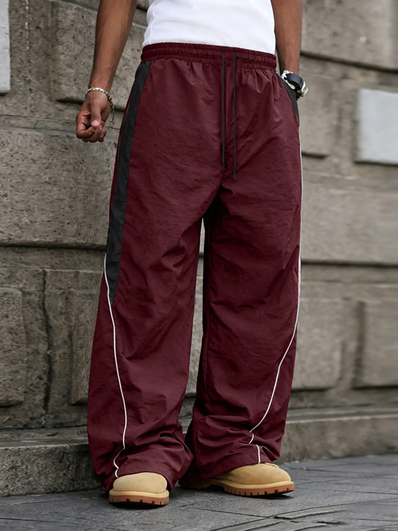 Men's Reflective Side Striped Wide Leg Pants, Drawstring Ankle-Length Casual Trousers, Quick-Dry Straight Fit for All Seasons