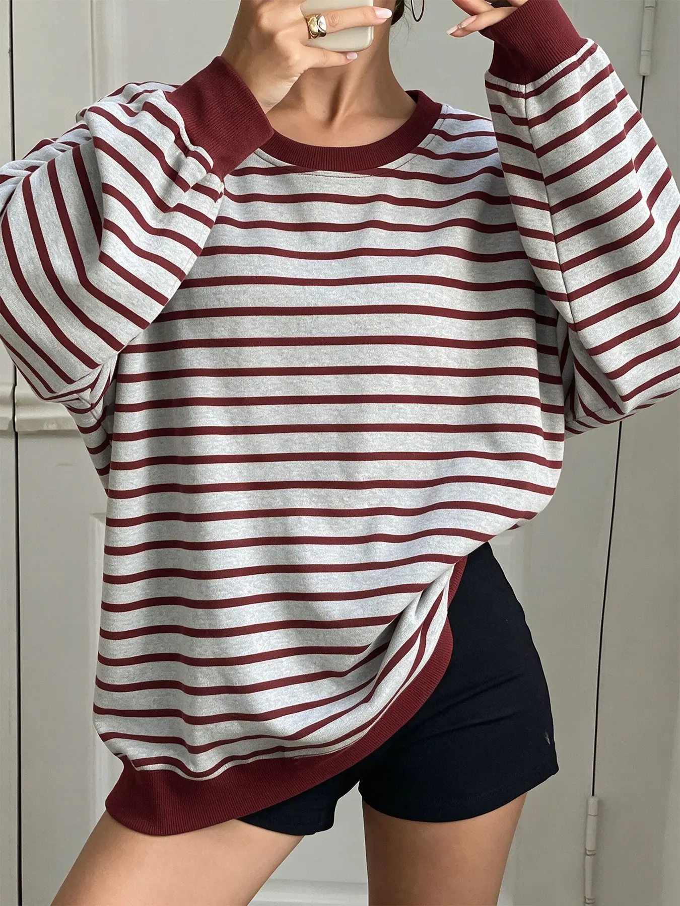 Vintage red striped loose crewneck sweatshirt, soft and stretchy relaxed pullover, casual lazy-style wear for women, suitable for home, leisure, and streetwear, perfect for all seasons