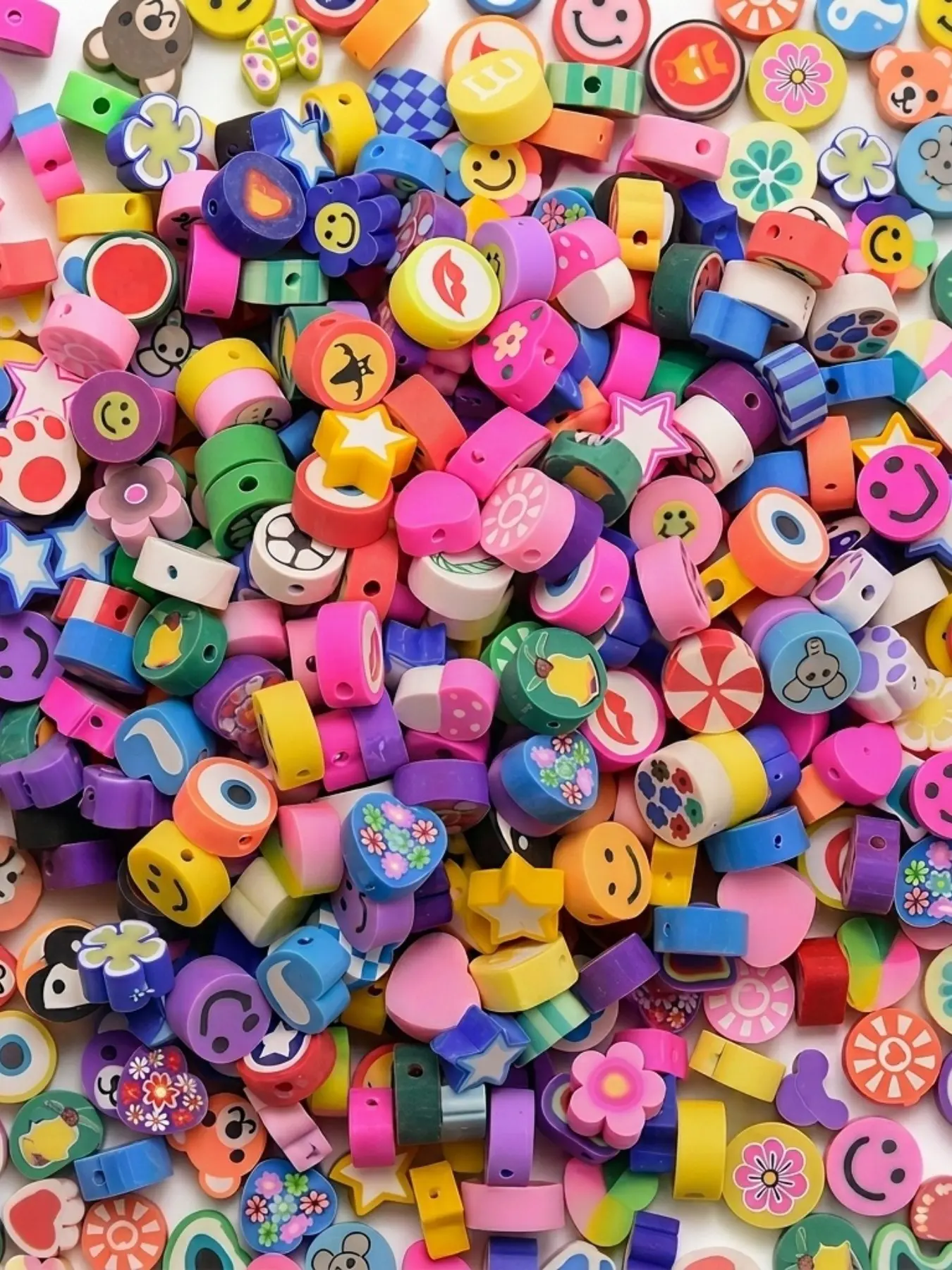 100pcs Mixed Pattern Soft Clay Heishi Beads, DIY Bohemian Jewelry Making Supplies, Flat Round Decorative Beads for Bracelets, Necklaces, Earrings