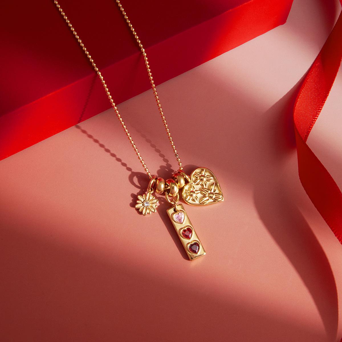 [FLAME] Women's Gold Bead Necklace with Heart & Daisy Flower Decorations, Elegant Layered Jewelry with Pink CZ Accents, Suitable for Casual Wear & Gifts