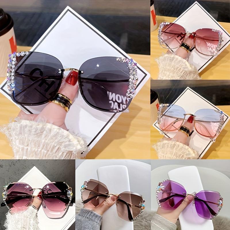 Unisex Designer Cat Eye Glasses – Oversized Retro Square Shades  UV Protection, Simple High-End Stylish Reading Glasses for Round Faces (Luxury Street Style Accessory)