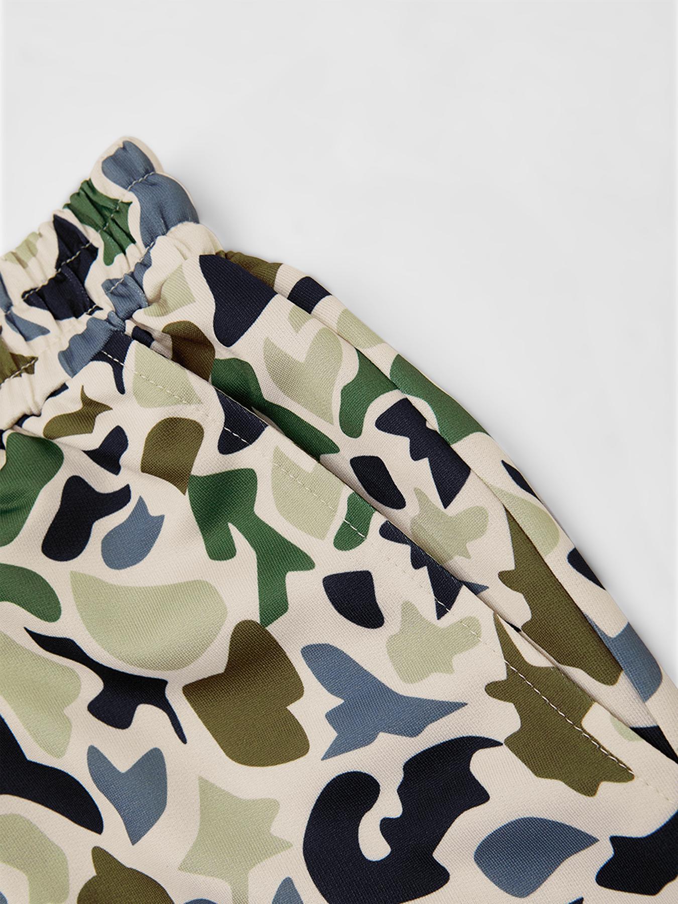 Unisex Camo Print Shorts, Regular Fit Casual Street Shorts for Summer, Fashion Men's Bottoms for Daily Wear