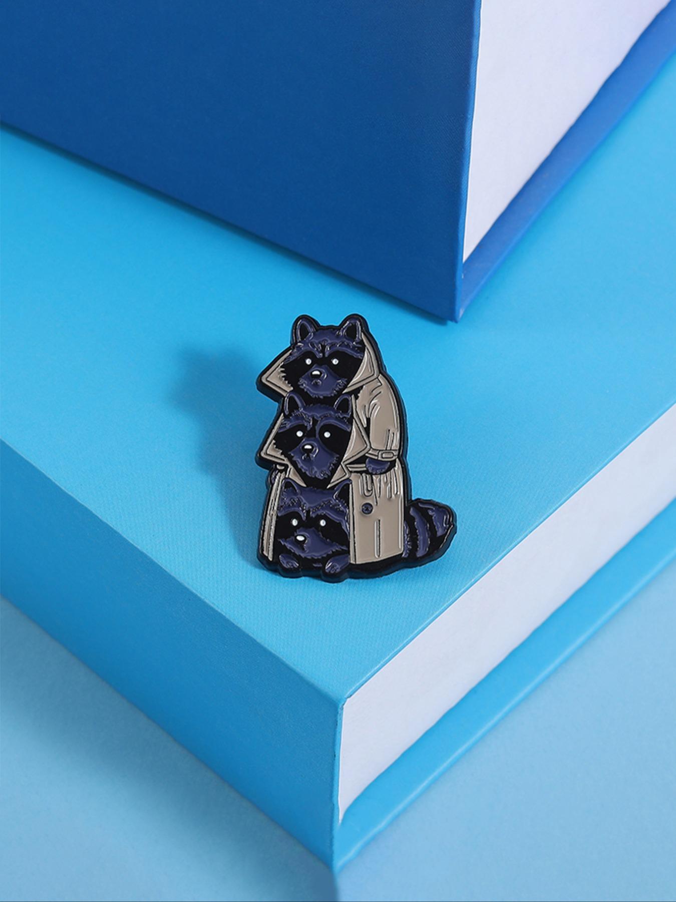 Cute Raccoon Design Brooch, Durable Metal Pins, Hat Pins, Fashionable Clothes Accessories for Women & Men, Trendy All-match & Exquisite Brooch for Birthday Gift, Fashion Accessory