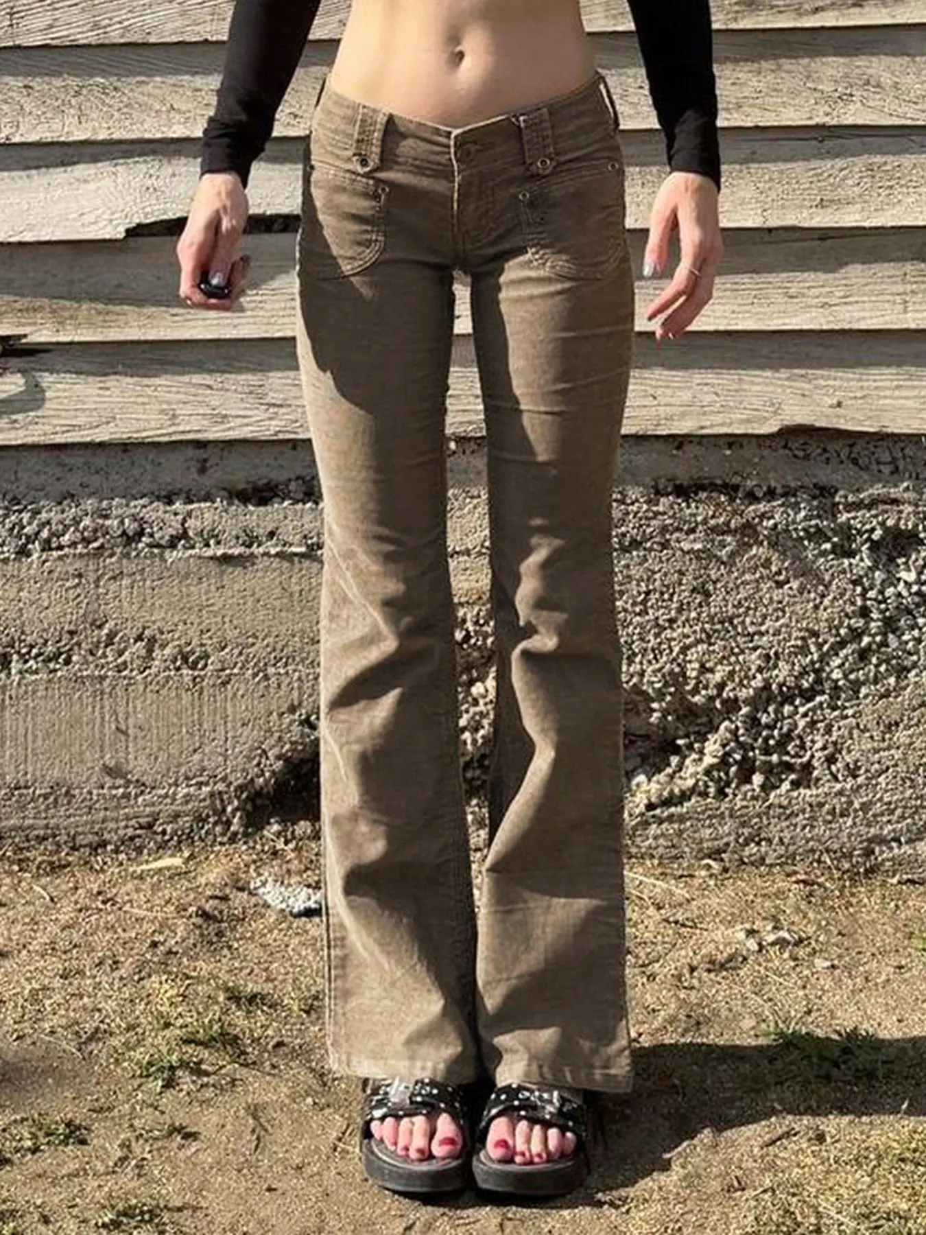 Women's Pocket Fitted Corduroy Flare Leg Pants, Y2K Vintage Low Waisted Solid Color Chic Cute Bottoms, Streetwear Basic Fashion Casual 90s Trousers Casual Style Bottoms