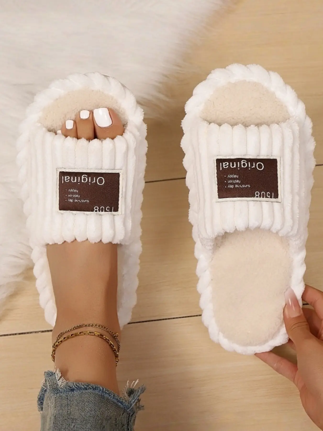 Unisex Couple Plush Slippers Footwear, Insulated Warm Soft Sole Non-Slip, Open-Toe Velvet Trimmed Edge Label, Indoor Home Autumn Winter Daily Use Women