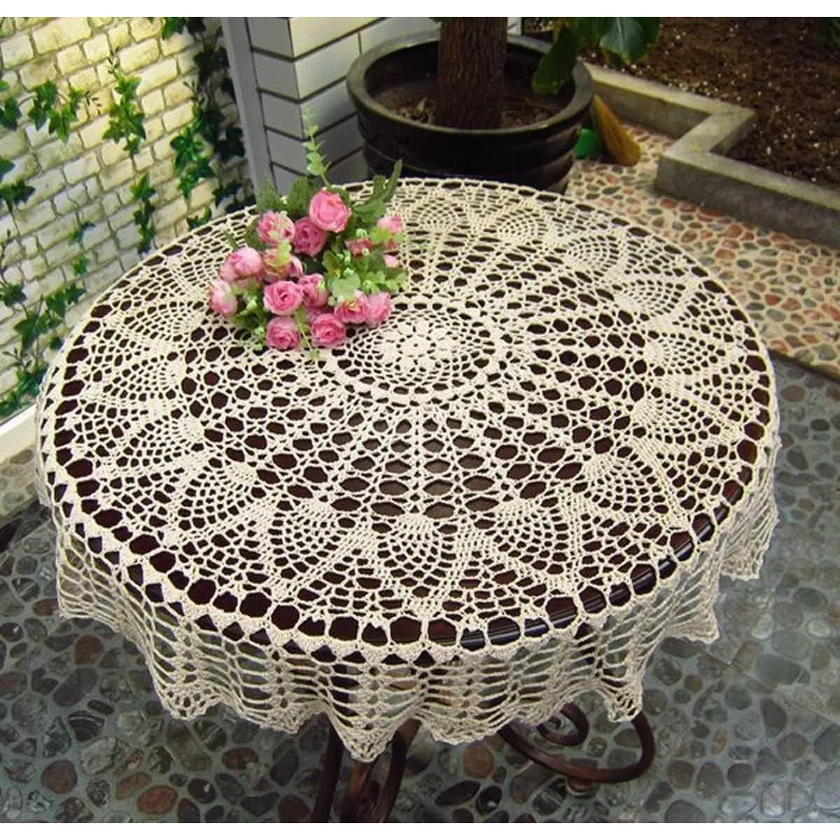 Vintage Crochet Table Cloth Round Lace Doily Handmade 100% Cotton Lace Floral Bohemian Table Cover Scarf Table Topper for Home Wedding Party Decoration, Beige, 33-Inch