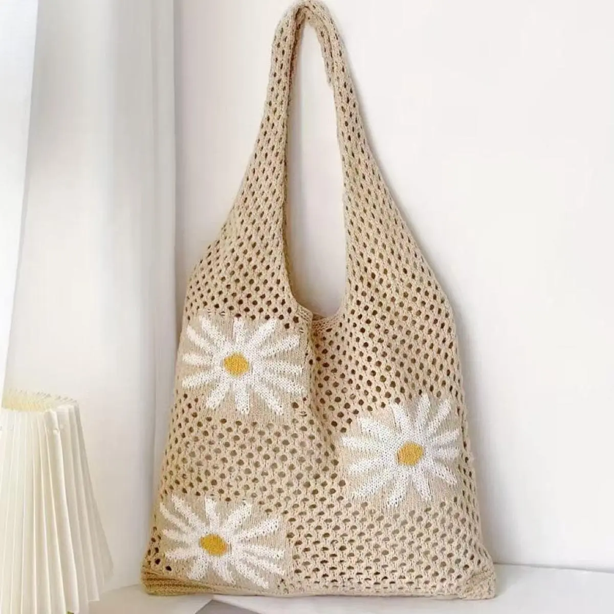 Women's Floral Crochet Tote Bag - Handmade Boho Granny Square Shoulder Tote Bags for Beach, Everyday Casual Use with Slip-On Design, Bohemian Casual Purse, Casual Trendy Bag