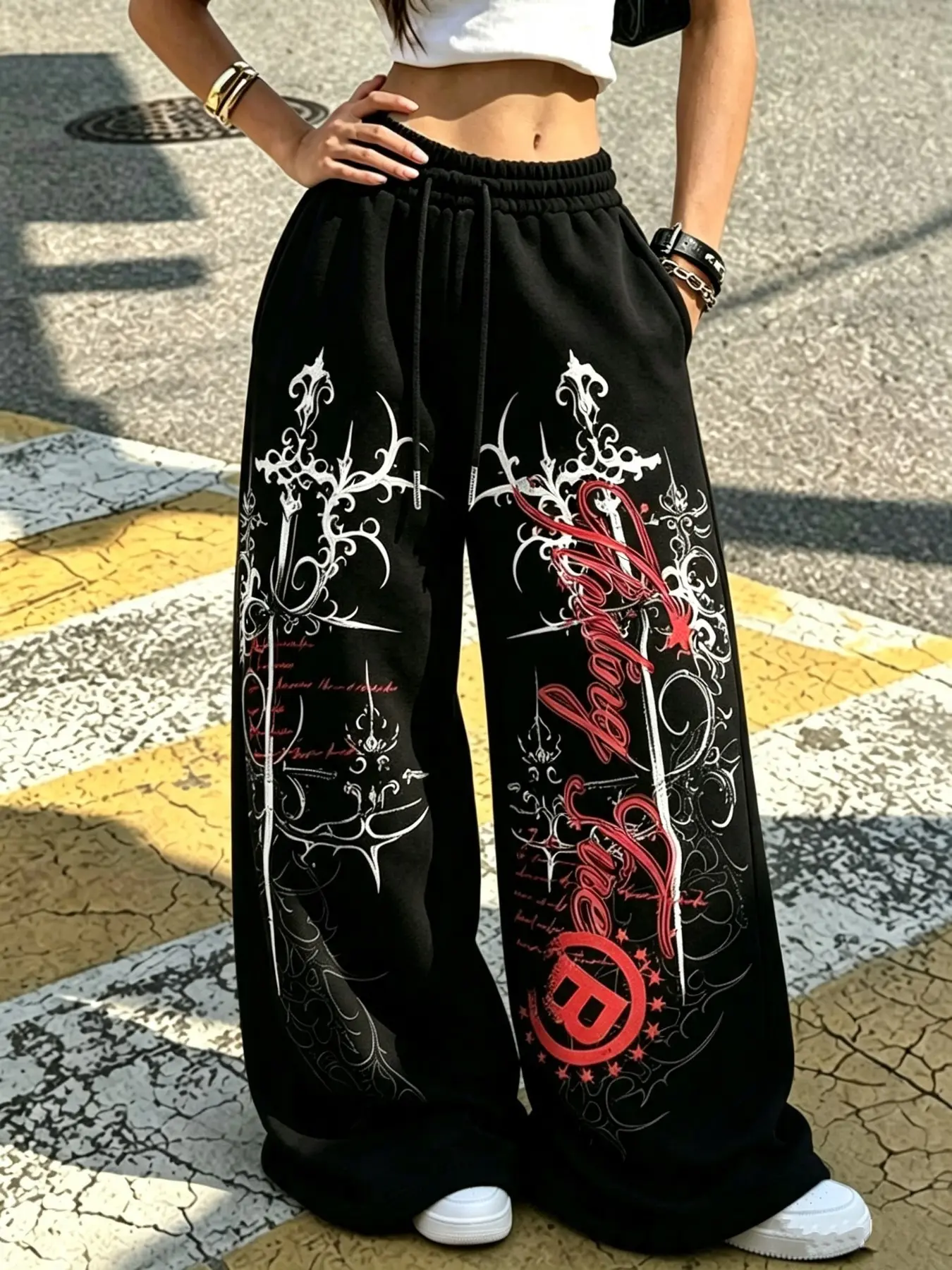 omen Y2K Gothic Baggy Wide Leg Sweatpants, Vintage Punk Sword Letter Print Drawstring High Waist Pants With Pockets, Grunge Streetwear Loose Trousers for Teen Girls, Daily Party Hip‑Hop Dance OOTD, Trendy Oversized Sport Jogger Pants for Ladies