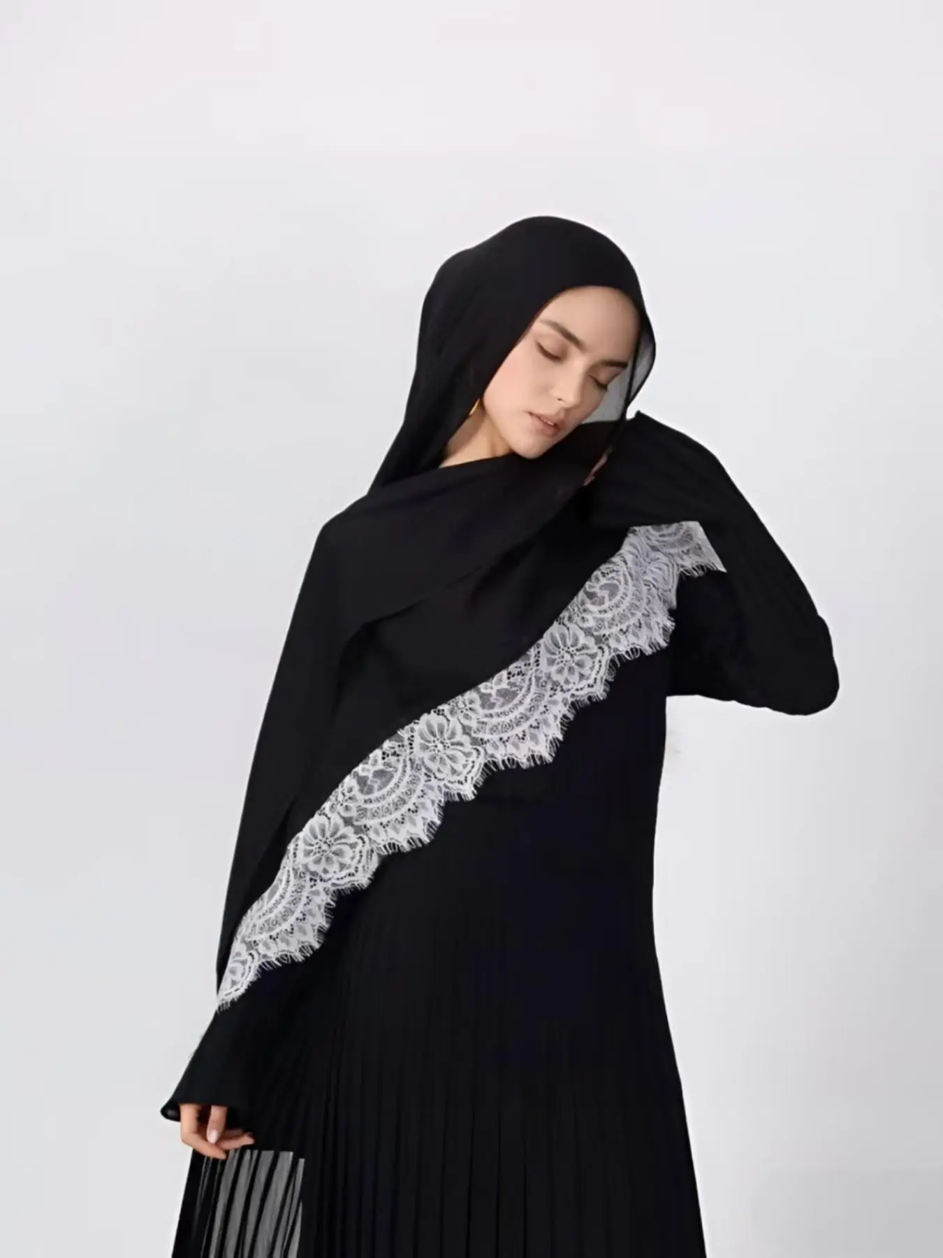 Elegant Summer Scarf for Women, Tignon Scarf, Head Scarf, Modal Lace Trimmed Breathable Lightweight Sun Protection, Solid Color Stylish Accessory