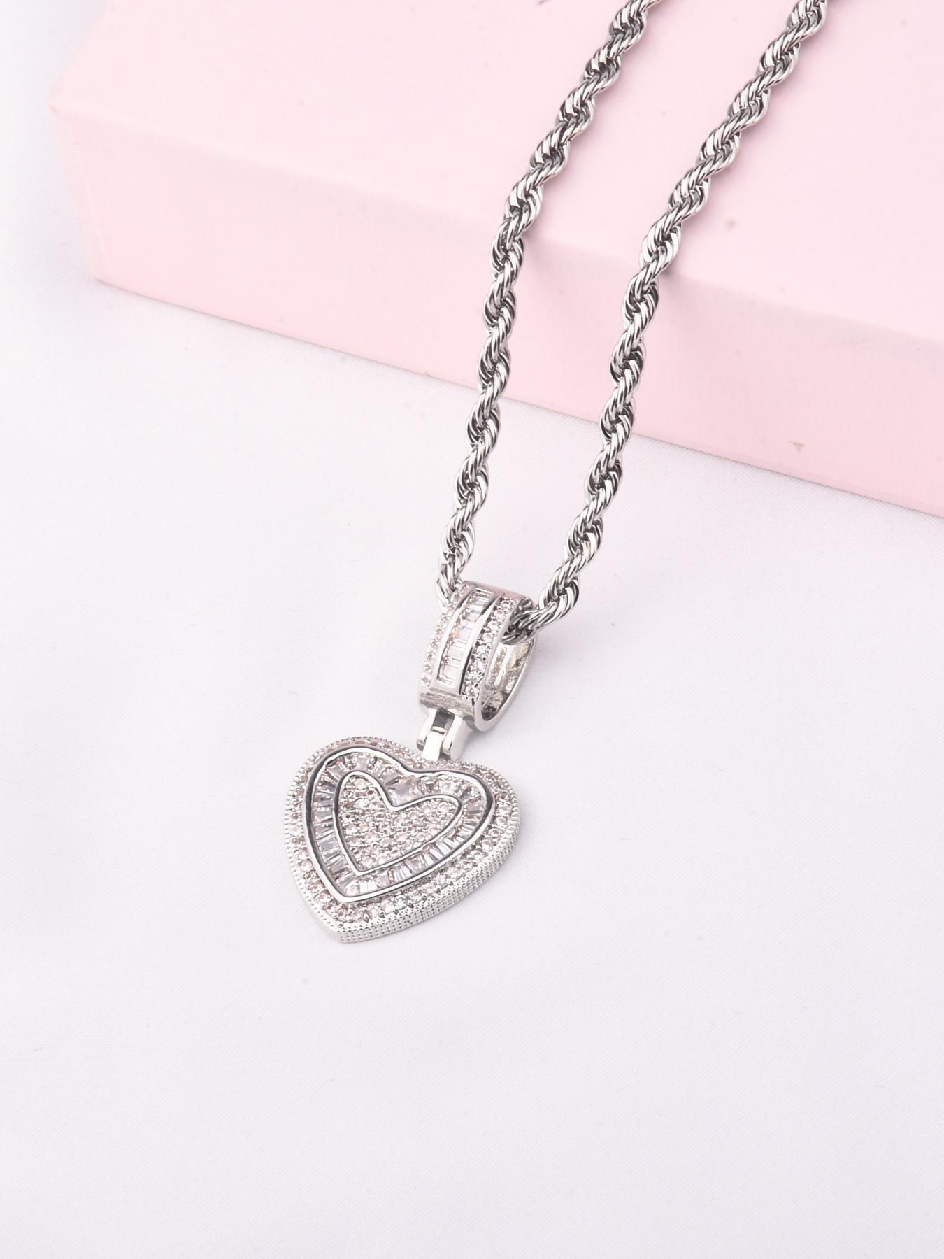 Heart Shaped Pendant Necklace, Fashion Zircon Decor Necklace for Party, Daily Decor, Trendy All-match & Exquisite Jewelry for Birthday Gift, Love Heart Necklace