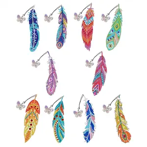 10-Piece DIY Rainbow Feather Bookmark Diamond Painting Art Kit PET Single-Sided Crystal Sticker with Rhinestones for Books and Notebooks 5D Diamond Painting Bookmark Set Special Shape Diamond Art, Perfect for Back-to-School Season and Thanksgiving Gifts