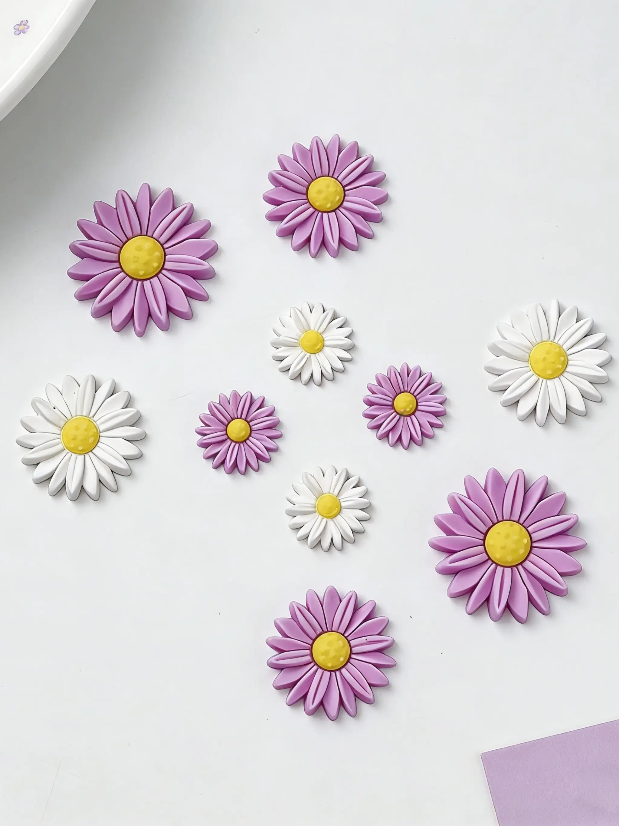 New Cute Daisy Shoe Accessories, Elegant Floral Style, Suitable for All Seasons, 10-Piece Set for Kids and Adults