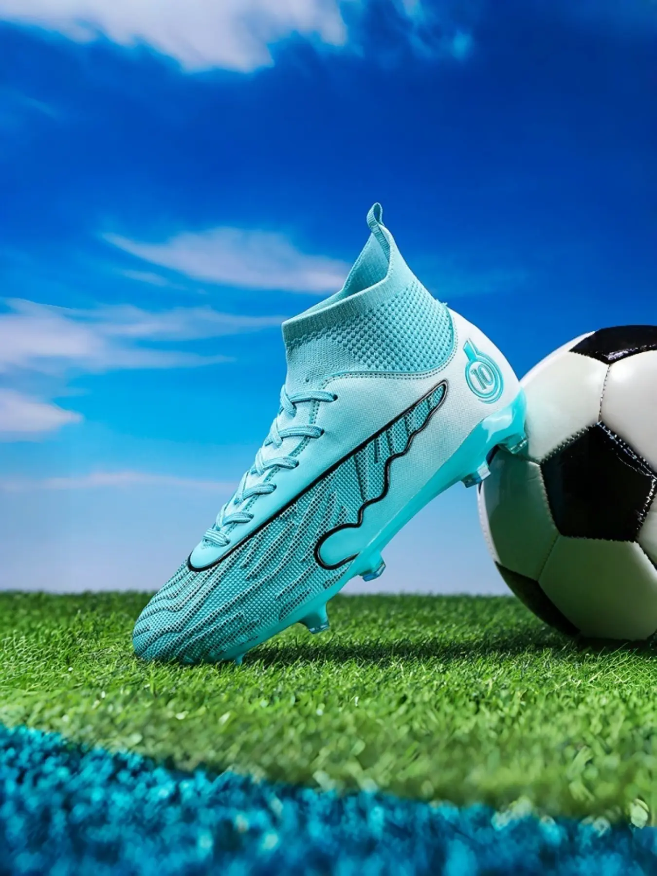 Unisex High-Top Long Spike Soccer Shoes, Sports Football Shoes, Football Boots, Anti-Slip Durable Tpu Sole, Stable Fast Performance, Ideal for Training and Matches