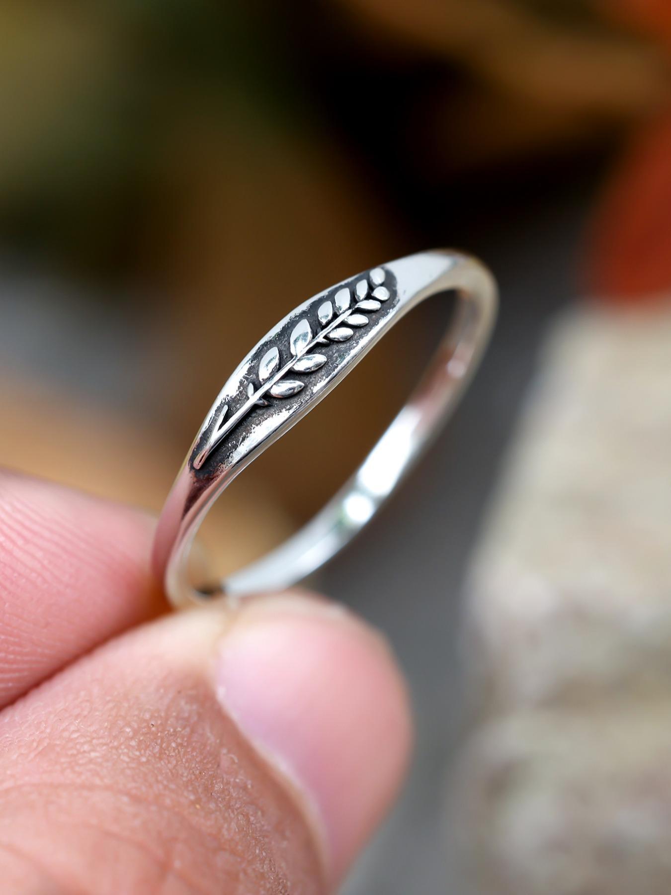 925 Sterling Silver Vintage Leaf Embossed Design Ring, Fashion Accessories for Women & Men, Trendy All-match & Exquisite Jewelry for Birthday Gift