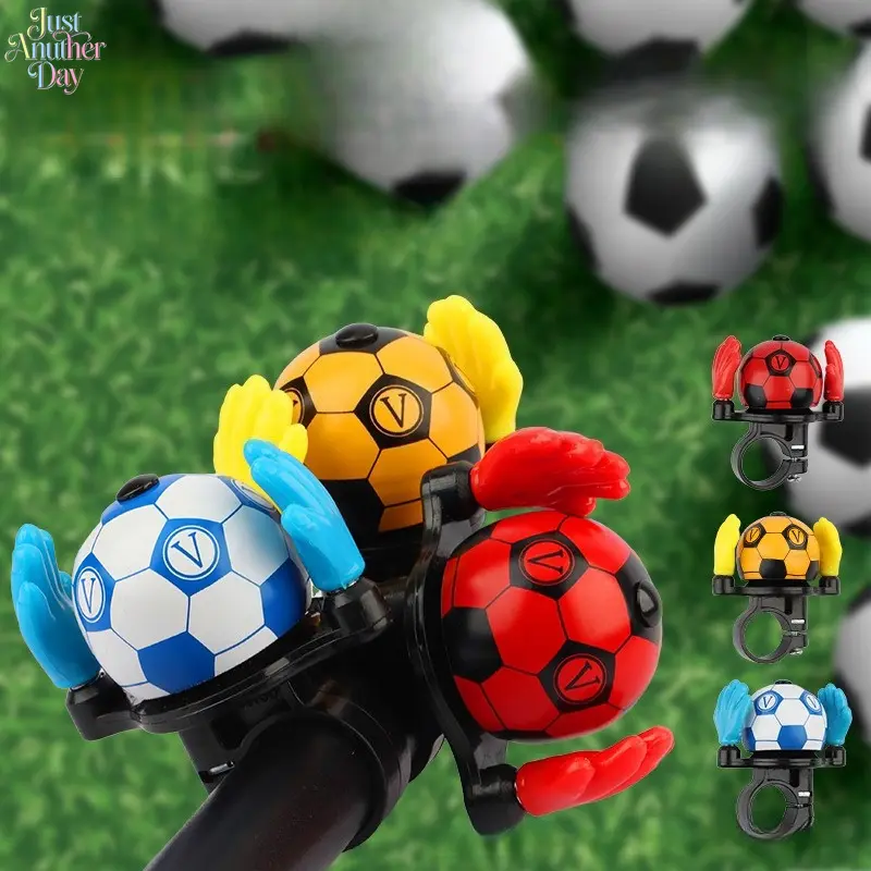 Cute Soccer Shaped Bicycle Bell, Crisp Sound Universal Bike Handlebar Horn, Fun Football Design Cycling Accessory for Kids Balance Bike MTB Road Bicycle