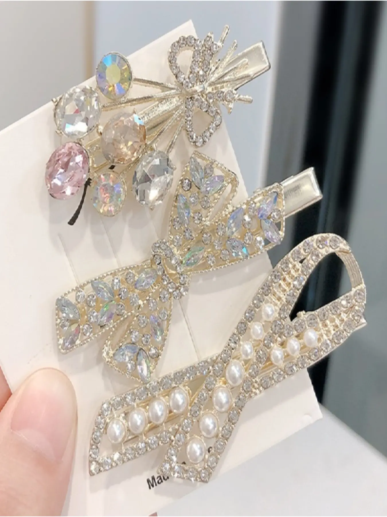 3pcs Sweet Metal Hair Clip Set, Butterfly Ribbon Rhinestone Hair Clips, Elegant Cross Bang Clip, Fashionable Side Hair Accessories