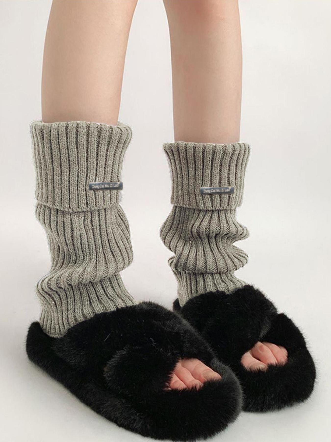 Women's Basic Solid Color Leg Warmers with Metal Label Detail, Minimalist Fashionable Cozy Warm Leg Warmers for All Seasons, Women's Long Leg Warmers for Daily Wear