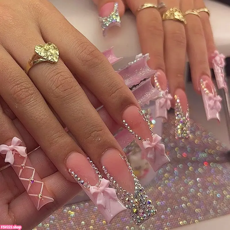 Women's 24pcs Luxury Champagne Press-On Fake Nails - 3D Golden Butterflies, Glossy Full Coverage Rectangular Nail Art Supplies, Easy-Apply for Going Out, Party Wear