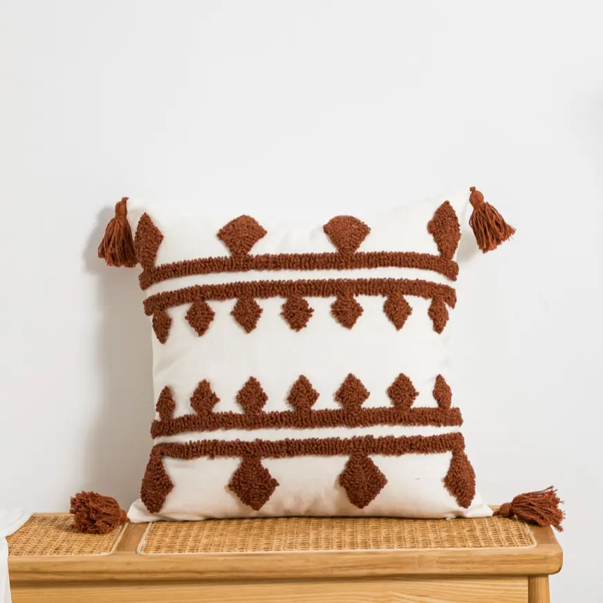 1pc/2pcs Boho Tufted Aztec Diamond Cushion Cover, Southwestern Embroidered Pillow Case with Tassel Corners, Hidden Zipper, Decorative Pillowcase (No Insert) for Sofa Bedroom Living Room Farmhouse Decor, Bedroom Decorative Accessories