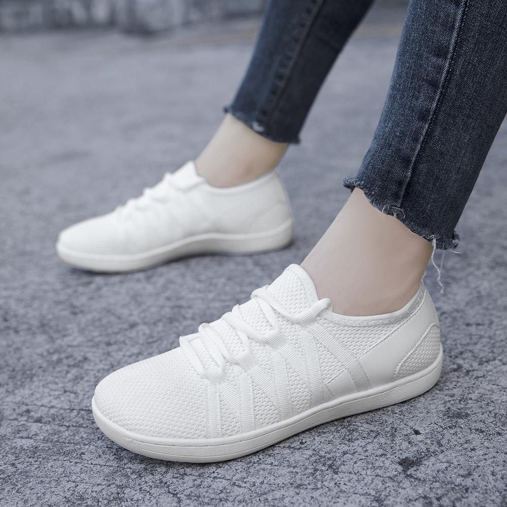 Women's Barefoot Shoes Minimalist Sneakers Classic Fit Low Top Wide Toe Box Zero Drop Sole Casual Walking Shoes Gift for Women SpringStatements