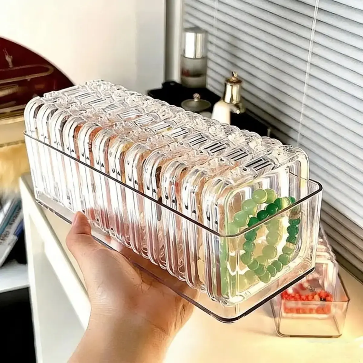 Transparent Bracelet Storage Boxes, Clear Press-Button Plastic Jewelry Organizer, Lightweight Dustproof Display Cases for Bracelets, Watches and Accessories,sohochic