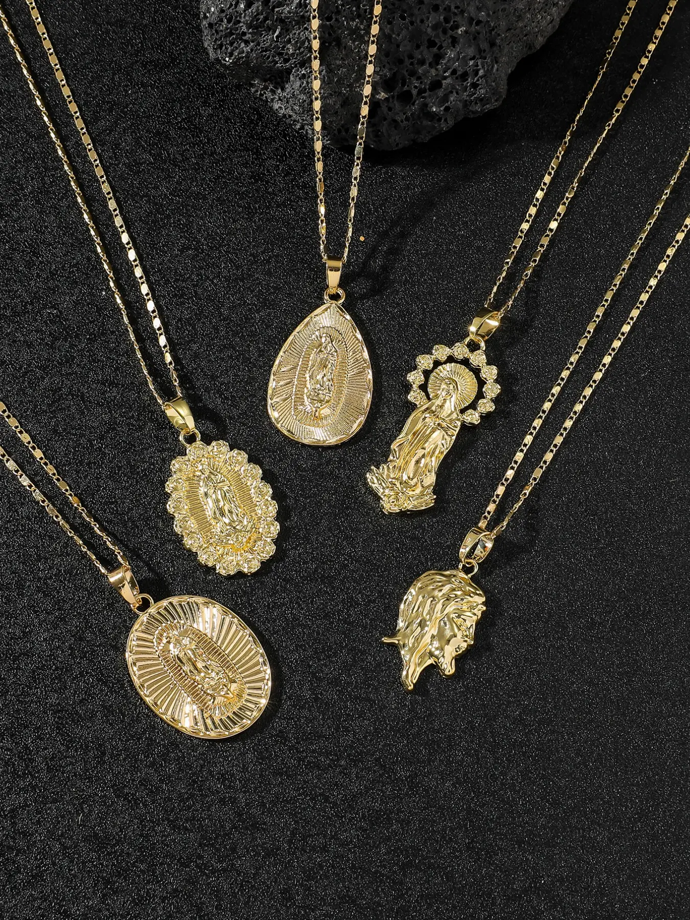 5 Pcs Fashionable Mary Jesus Combo Necklaces, Streetwear Unisex Accessories, Perfect Gift for Blessing, Daily Wear Jewelry