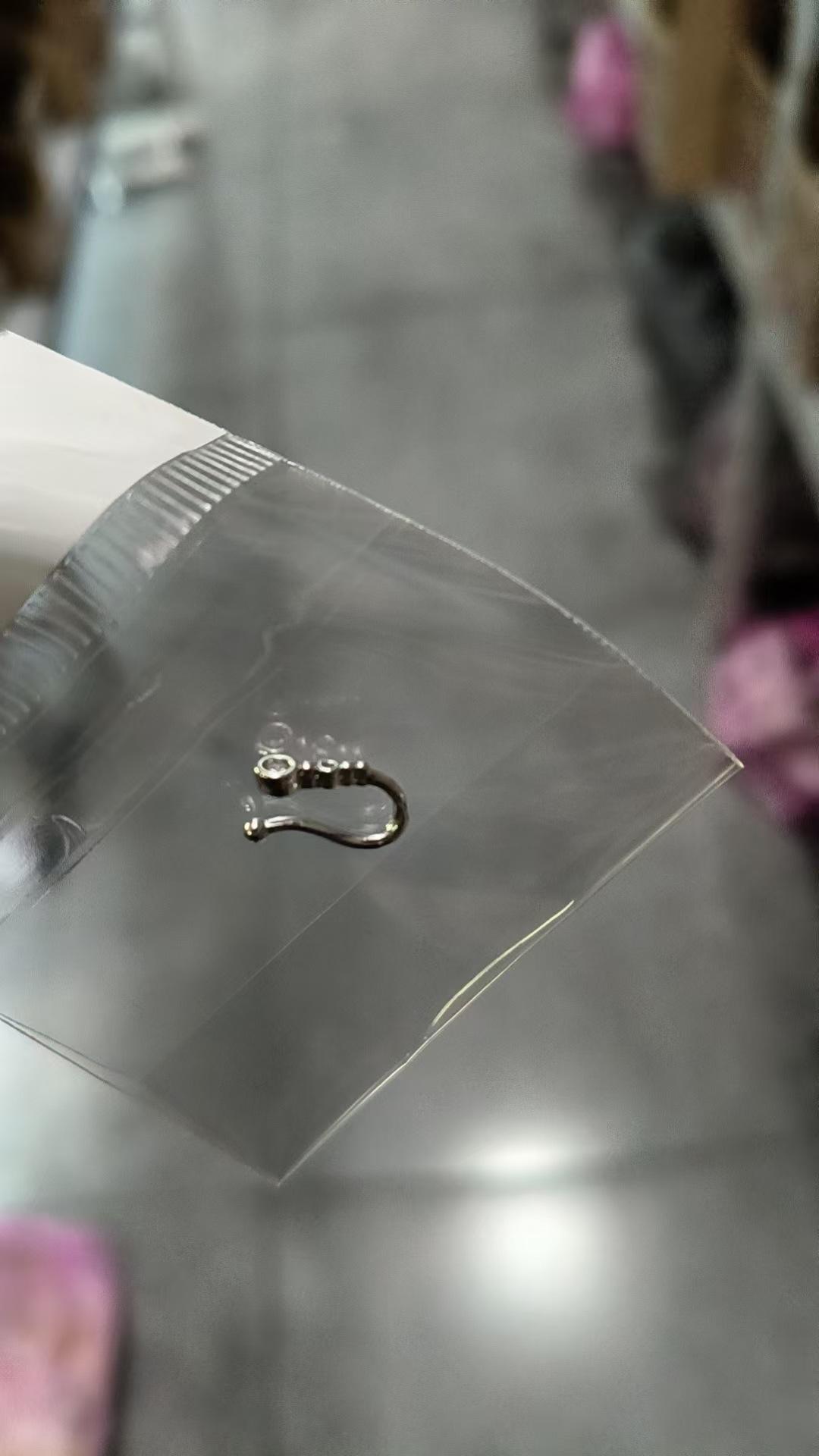 Unique non-piercing U-shaped nose clip, simple and stylish geometric round nose stud with diamonds