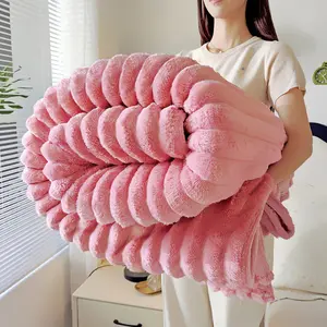 Thickened rabbit fur plush blanket with cut-out patterns, imitation milk velvet flannel blanket, foreign trade cross-border gift wholesale,Vintage