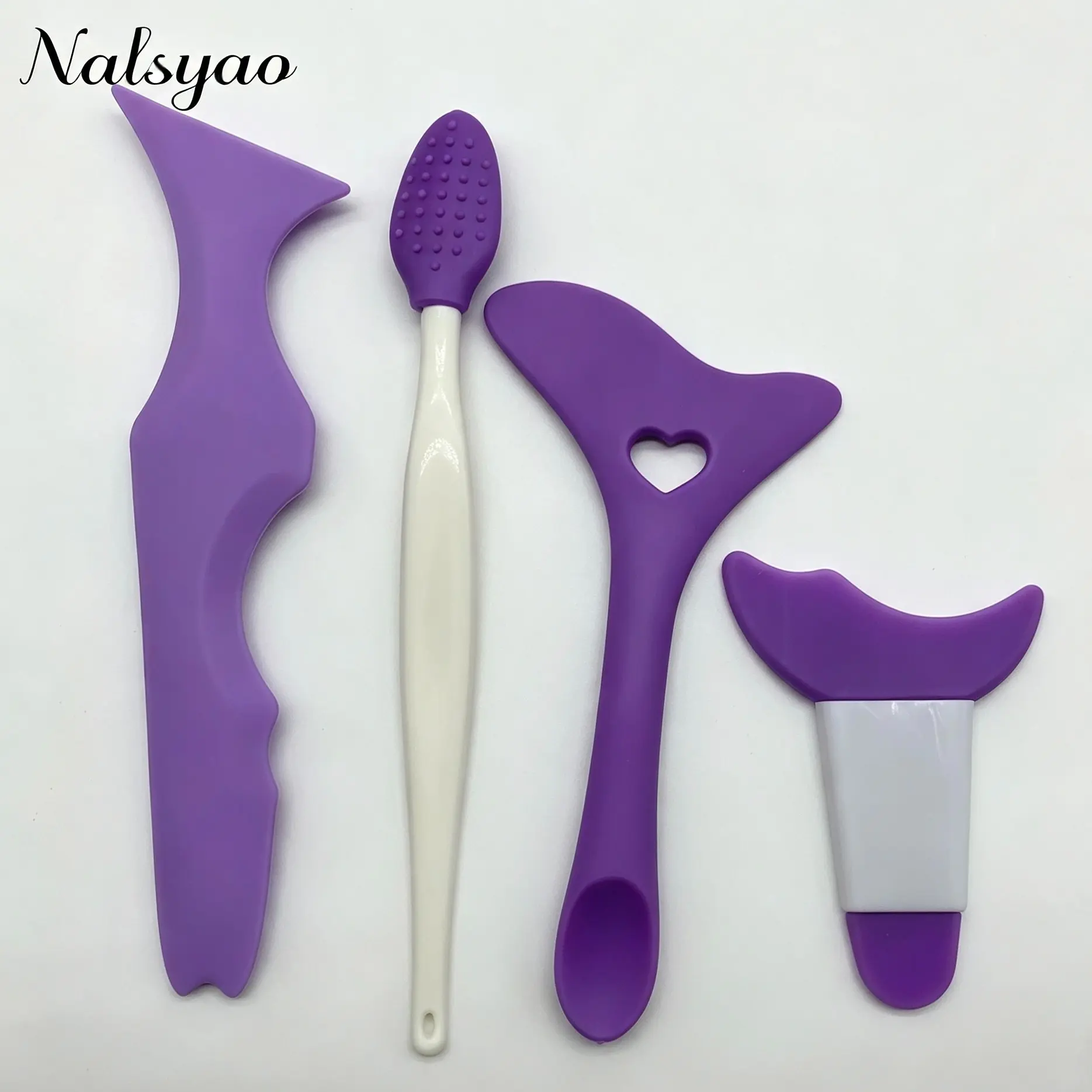 4 Piece Reusable Silicone Eyeliner Stencil Set, Eye and Lip Makeup Tool. Protects Lashes from Smudges and Helps Create Perfect Winged Eyeliner. Washable and Durable, Suitable for Daily Use and Travel, Portable Beauty Tool. Essential Beauty Tool for Women.