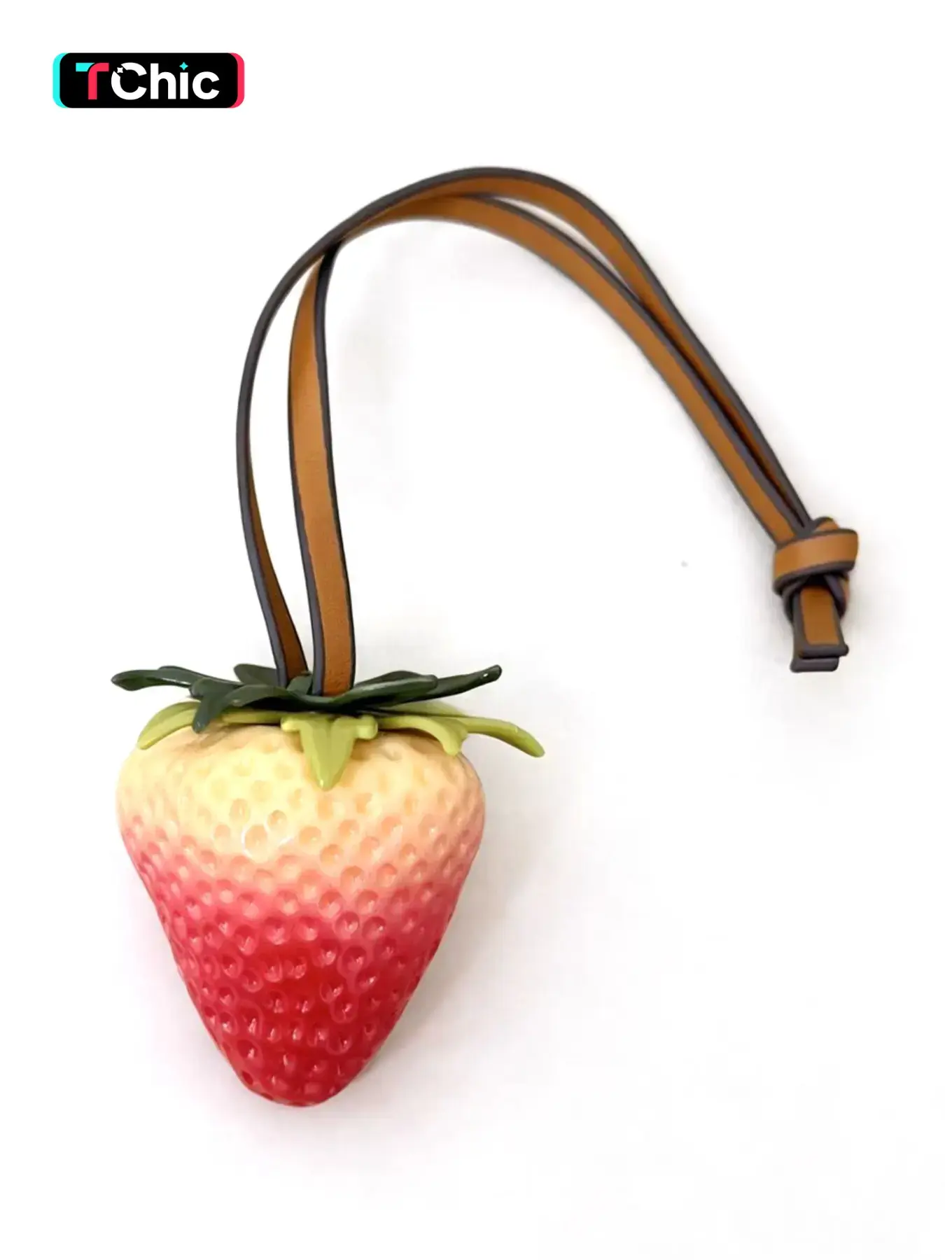 Fashion Versatile Sweetheart Mist Strawberry Charm Bag Pendant, Purse Charms, Cute Bag Charms, Trendy Bag Charms, No Worry Gift for Best Friend Car Hanging Decoration, Fruit Bag Charm