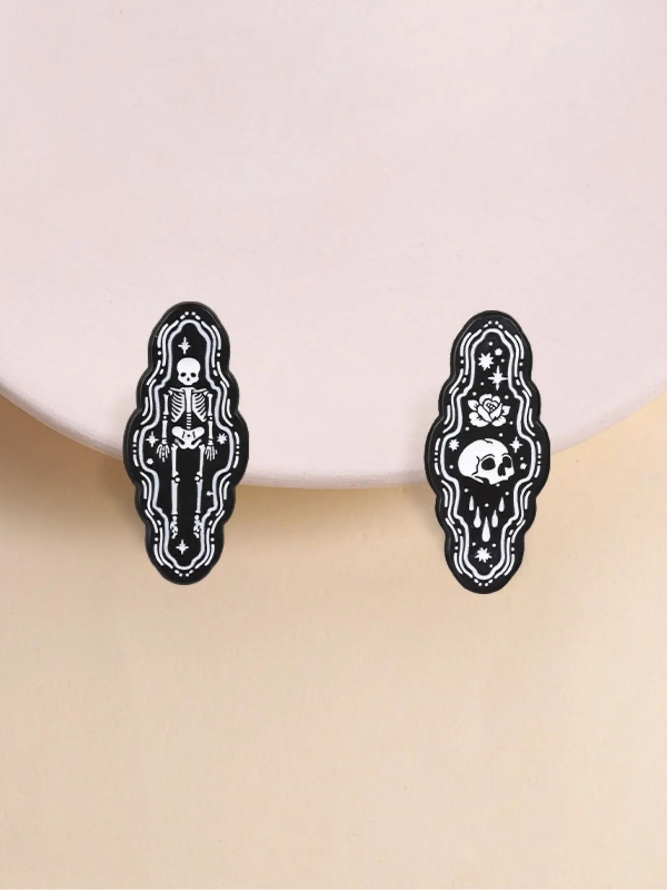 2 Pcs Dark Gothic Skull Enamel Pin, Black and White Skull Rose and Full Skeleton Badge, Fashion Accessory, Unique Gift for Punk Lovers