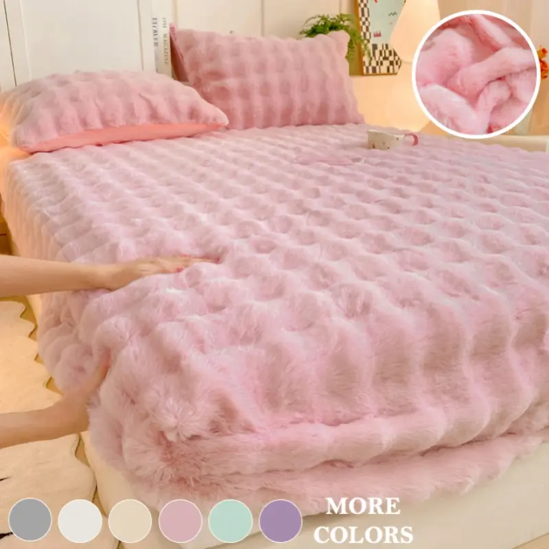 Solid Color Bubble Faux Rabbit Fur Fitted Sheet, Mattress Cover & Mattress Protector Set, Soft Warm Skin-Friendly Milk Velvet Bedding, 2/3-Piece Set with 1 Fitted Sheet and 1 or 2 Pillowcases, Elastic Snug Fit for Bedroom, Dorm and Guest Room