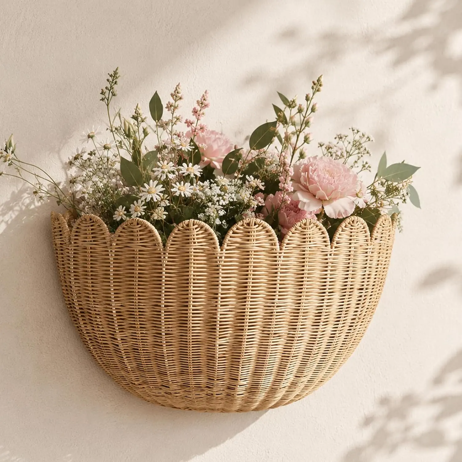 Scalloped Wall Basket, Wicker Wall Baskets, Hanging Wicker Basket, Handwoven Wall Mounted Storage Basket - 15.76 x 10 x 7 Inch, for Bathroom Bedroom Kitchen Entryway Decor
